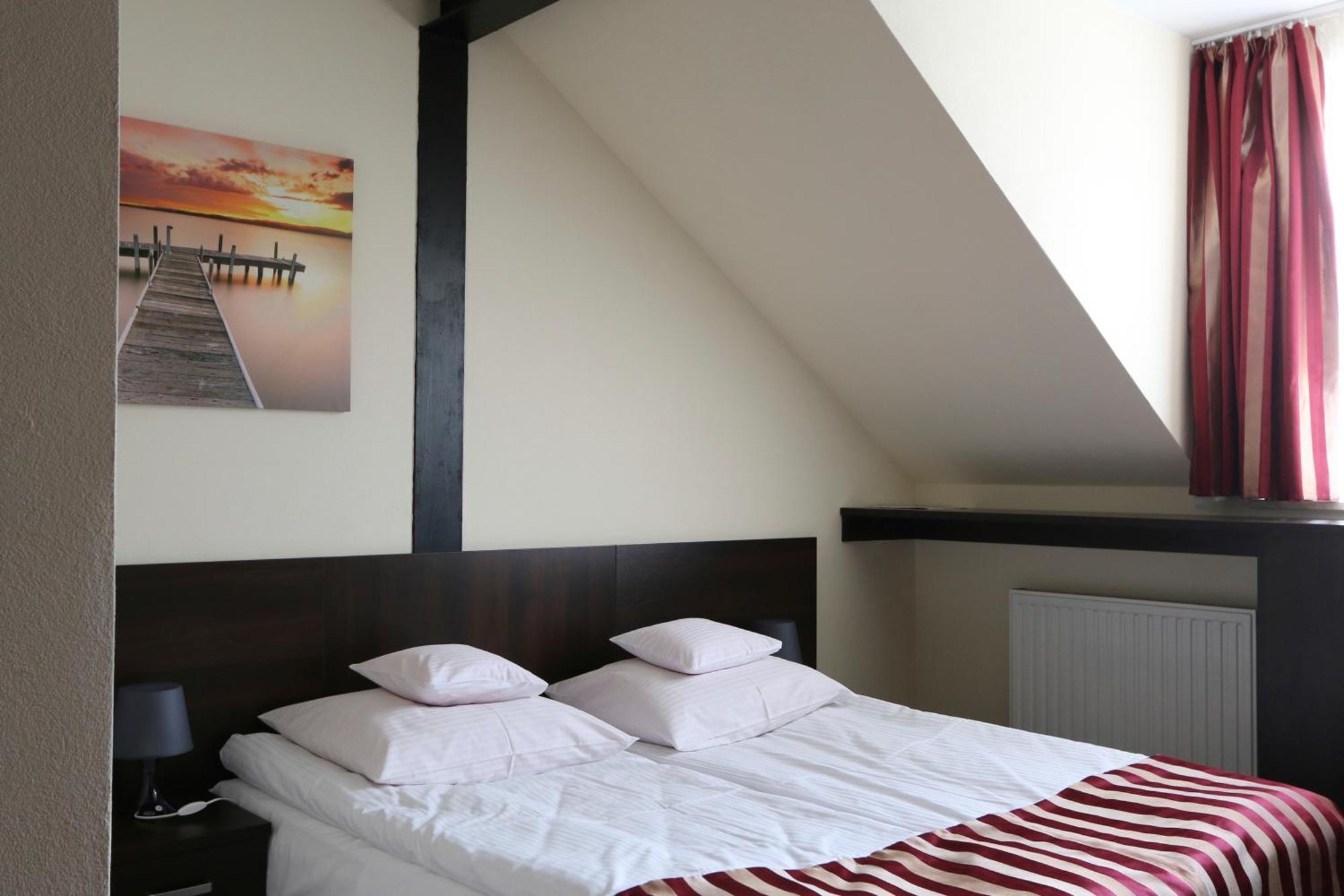 Cztery Wiatry Aparthotel Korytnica  Ngoại thất bức ảnh