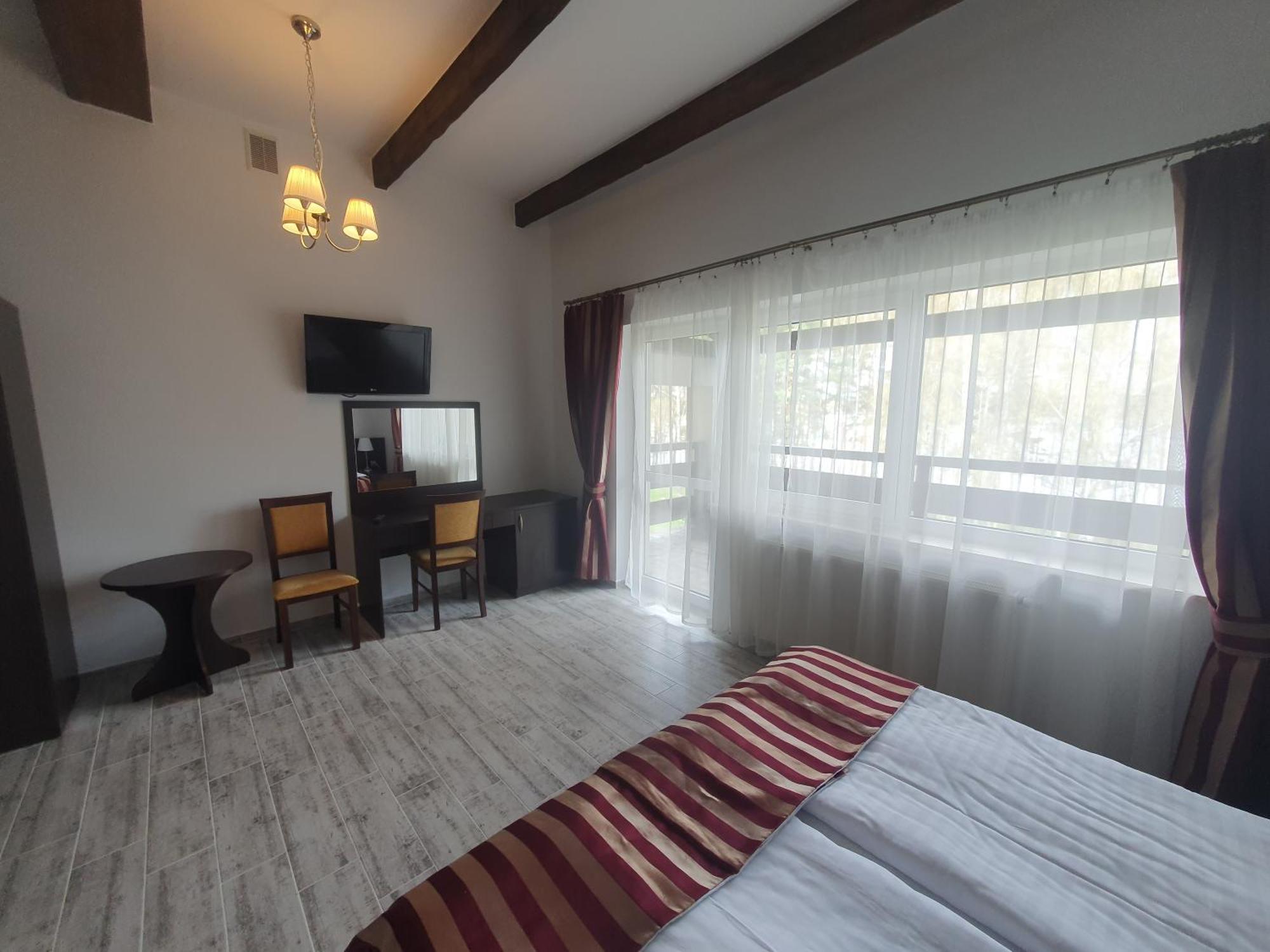 Cztery Wiatry Aparthotel Korytnica  Ngoại thất bức ảnh
